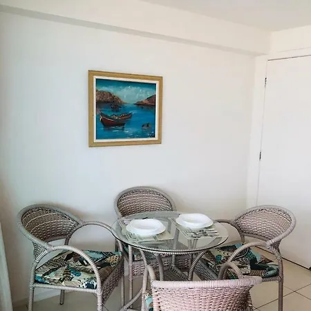 Apartamento Iracema - Apto 1502 *